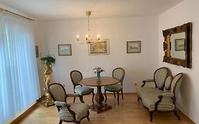 Amadeus Apartment